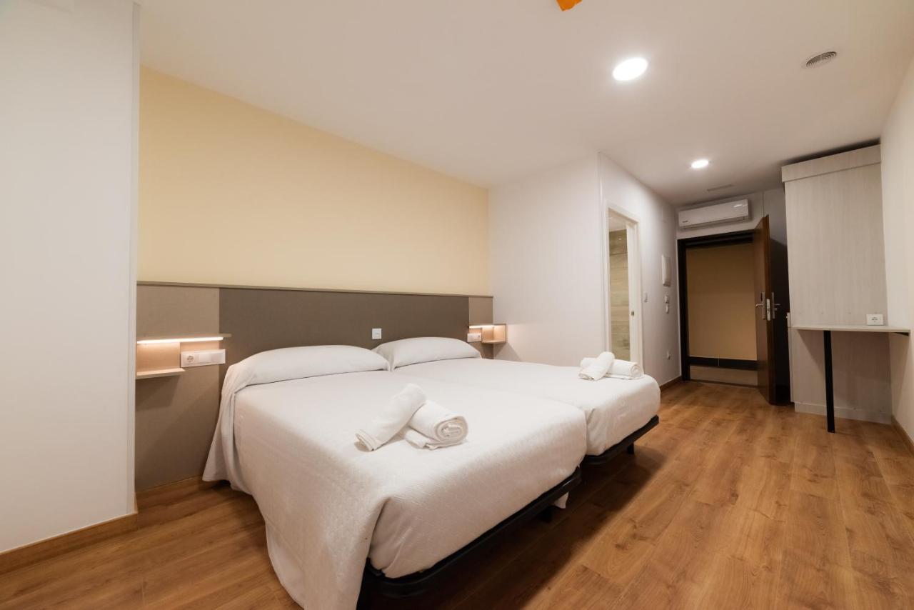 Estrela Do Camino Hotel ปาลัสเดเรย์ ภายนอก รูปภาพ